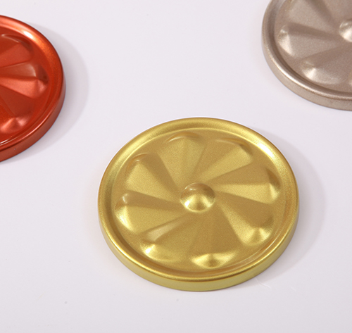 Metallic bright yellow powder - delicate metallic texture